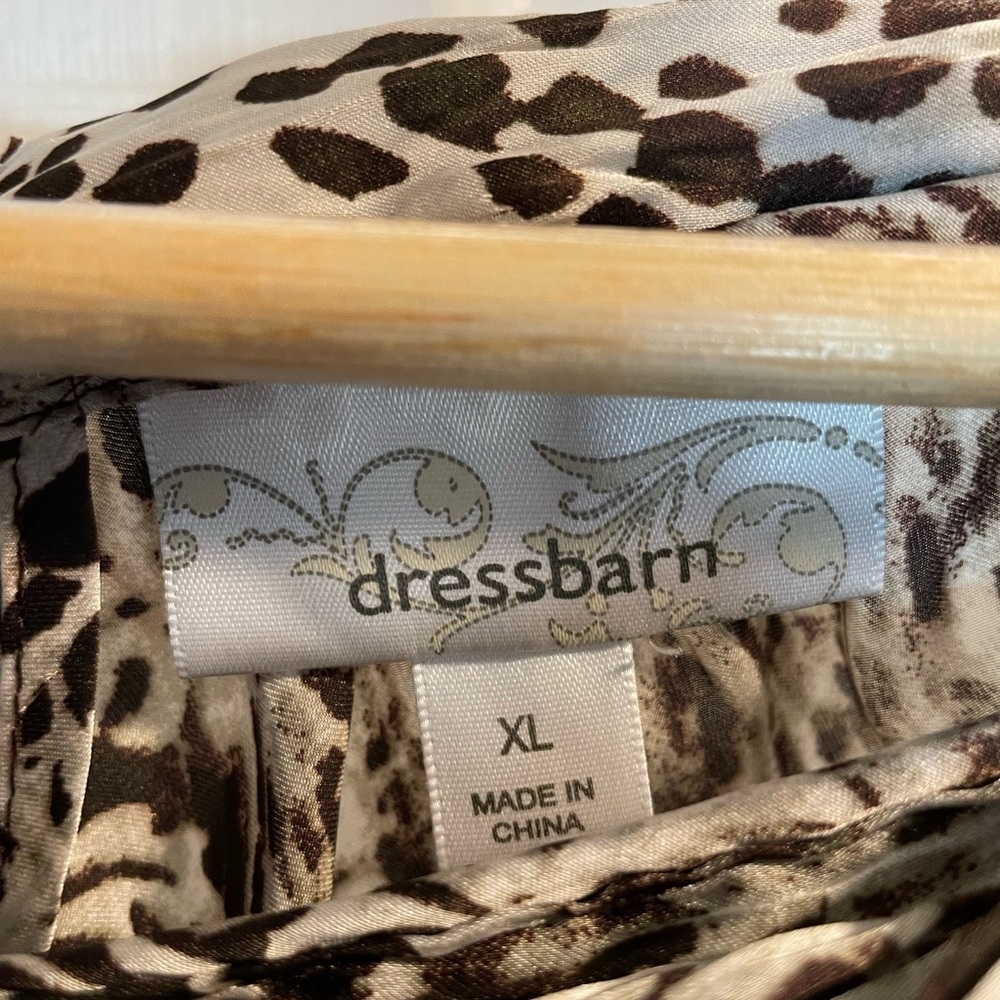 Animal Print Sleeveless Blouse Size XL - Picture 6 of 6